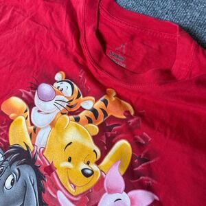 Disneyland Red T Shirt‎ Winnie the Pooh Piglet Tigger Eeyore Graphic Tee L